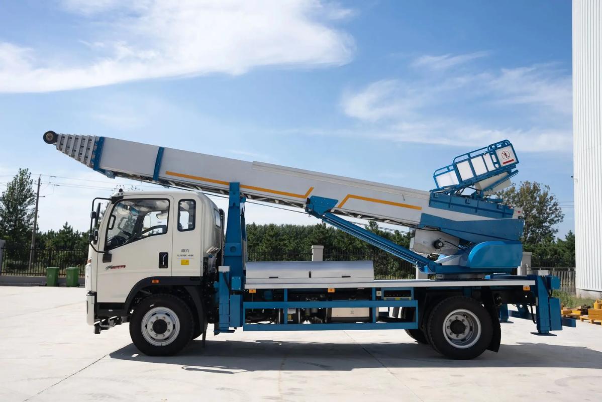 通许云梯上料车租赁费用