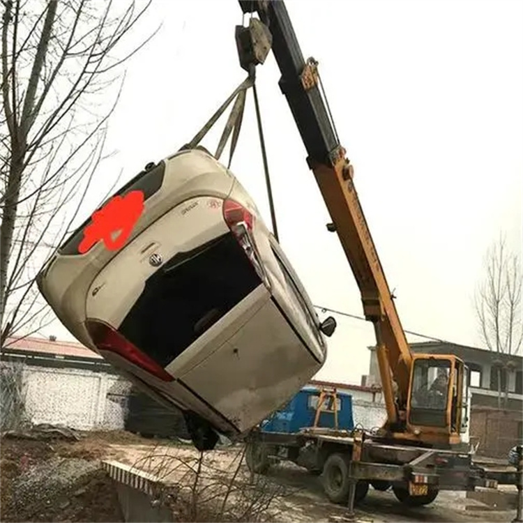 通许随时待命,吊车24小时道路救援服务全解析