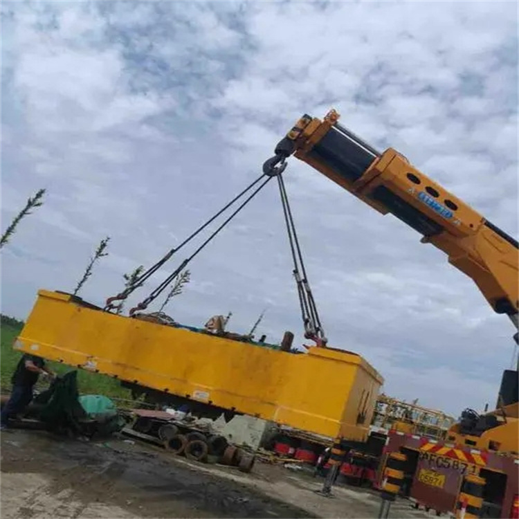 通许随车吊吊集装箱怎么吊